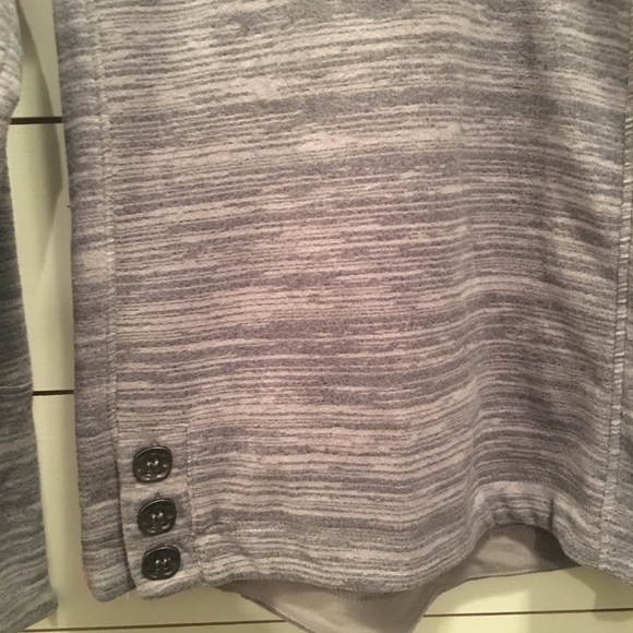 Avalanche NWT pullover - Picture 4 of 7